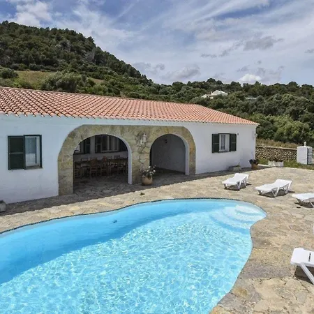 Wunderschoenes Im Landhausstil Mit Pool Auf Dem Land, In Der Naehe Von Monte Toro
