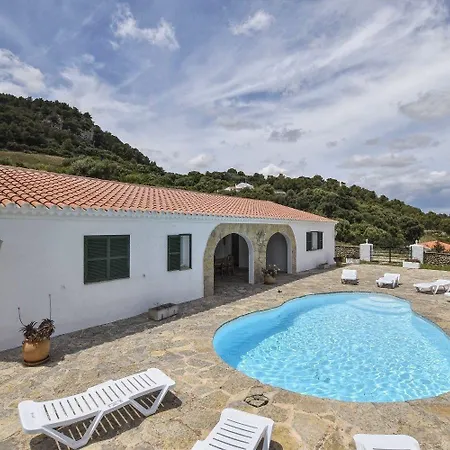 Hébergement de vacances Wunderschoenes Im Landhausstil Mit Pool Auf Dem Land, In Der Naehe Von Monte Toro *